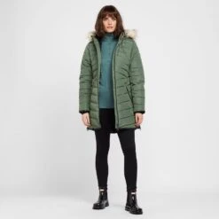 Dare 2b Women’s Striking III Jacket -go outdoors shop go 598221 c