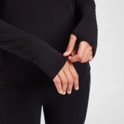 Ariat Women’s Venture Long Sleeve Baselayer -go outdoors shop go 614598 e